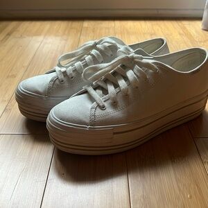 Triple decker white keds